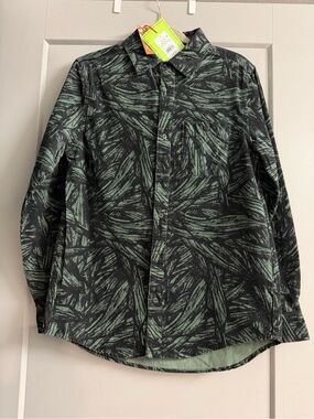 Men's Green Patterned Casual Button-Down Shirt